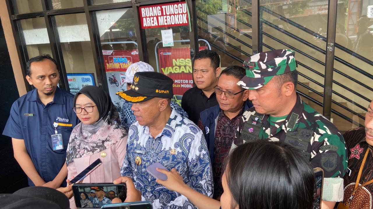 Satgas Pangan Sat Reskrim Polresta Banyumas Bersama Forkopimda Pastikan Harga Bapokting Stabil Jelang Nataru