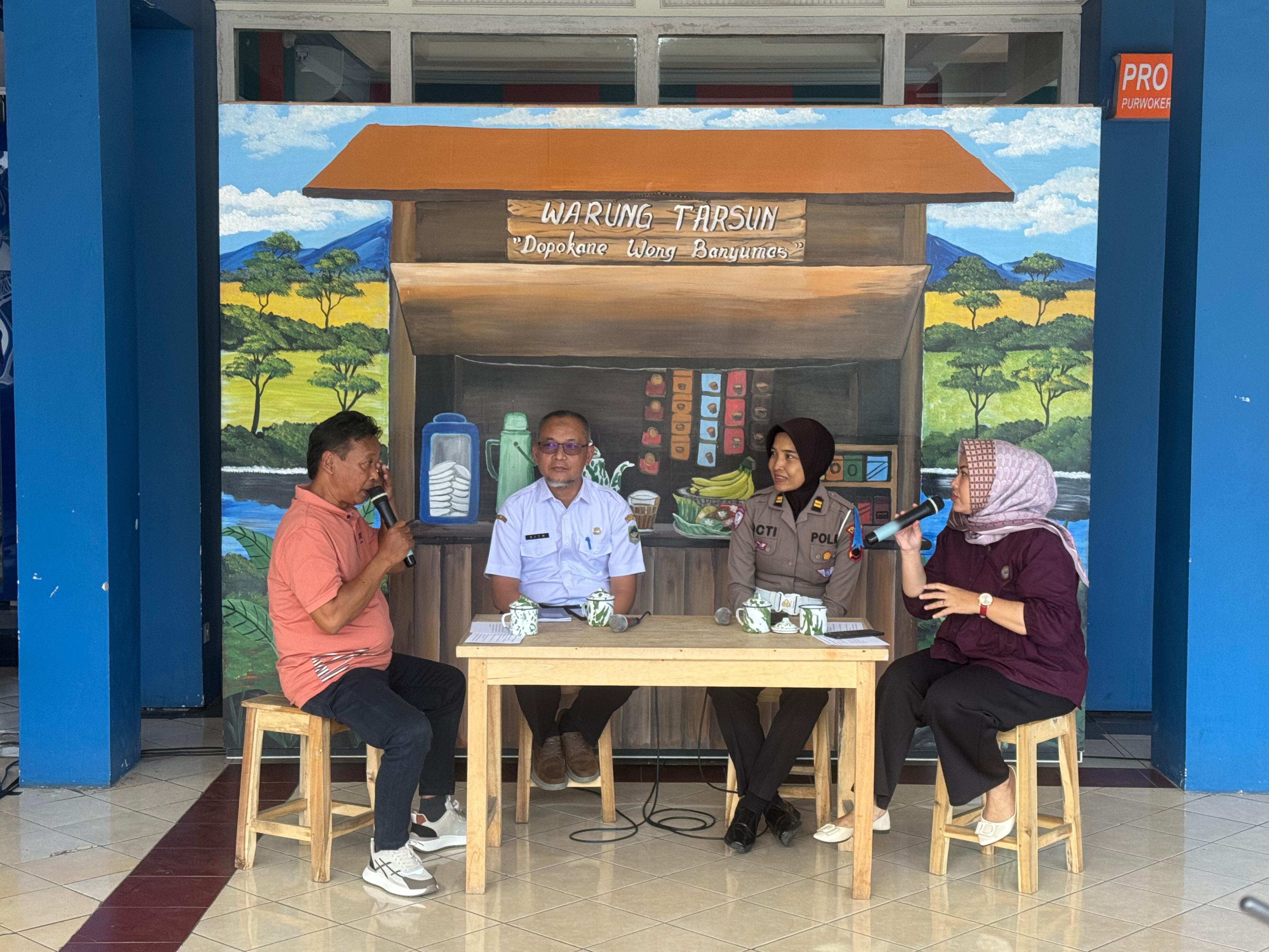 Operasi Keselamatan Candi 2026, Satlantas Polresta Banyumas Manfaatkan Warung Tarsun untuk Edukasi Bahaya Merokok Saat Berkendara