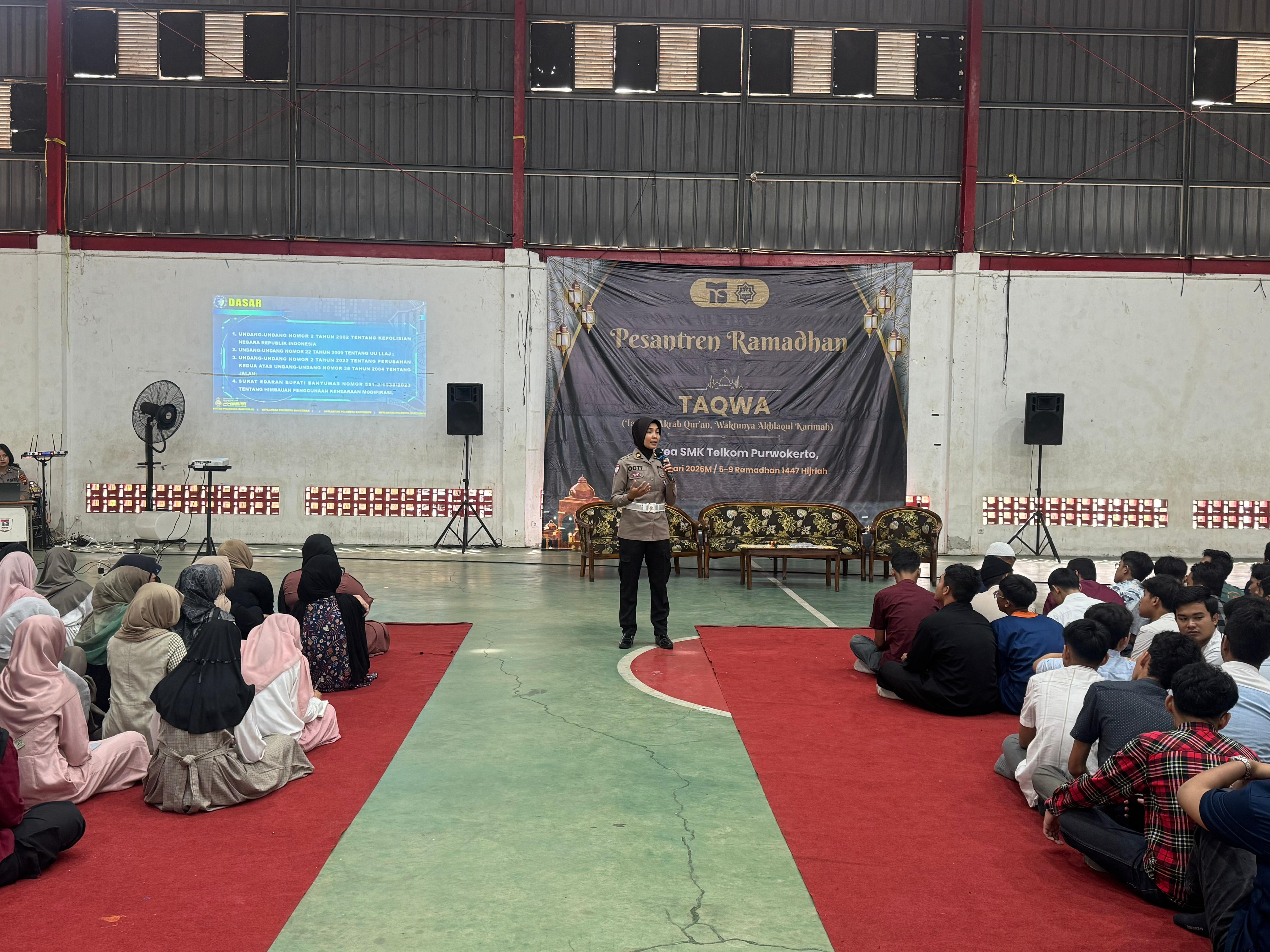 Satlantas Polresta Banyumas Edukasi 350 Siswa SMK, Tanamkan Budaya Tertib Lalu Lintas